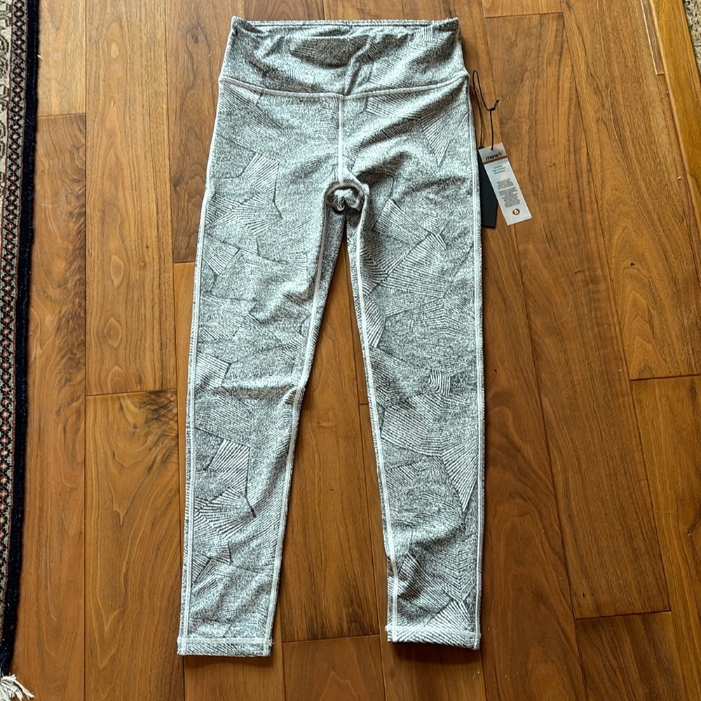 Mono B Gray Patterned High-Rise Leggings